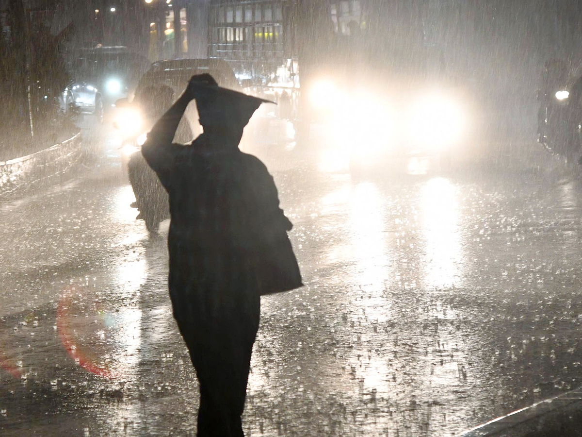 Heavy Rain In Hyderabad Photos - Sakshi4