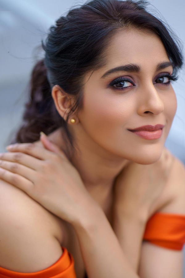 Rashmi Gautam Latest Photos - Sakshi10