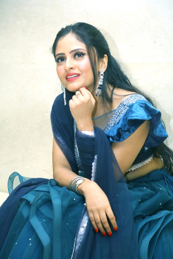 Actress Sania Thakur PhotoShot - Sakshi2