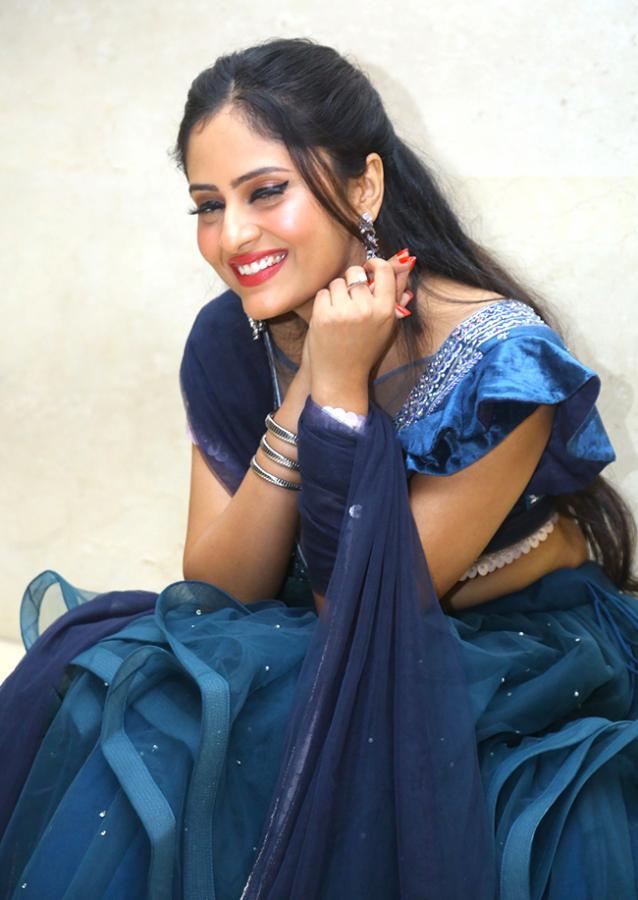 Actress Sania Thakur PhotoShot - Sakshi21