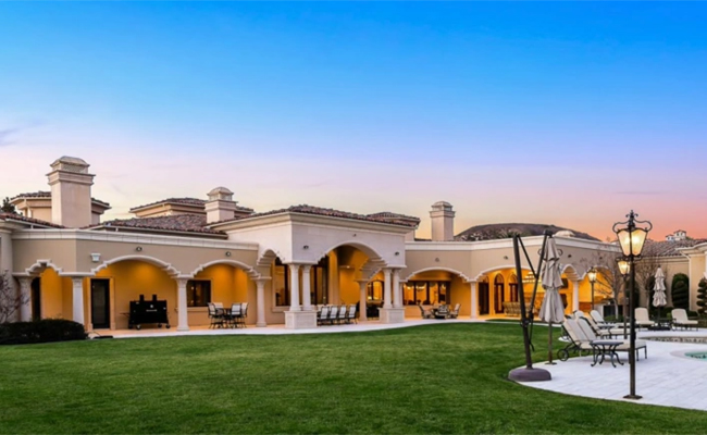 Britney Spears Buys Sprawling Calabasas Mansion Photo Gallery - Sakshi14