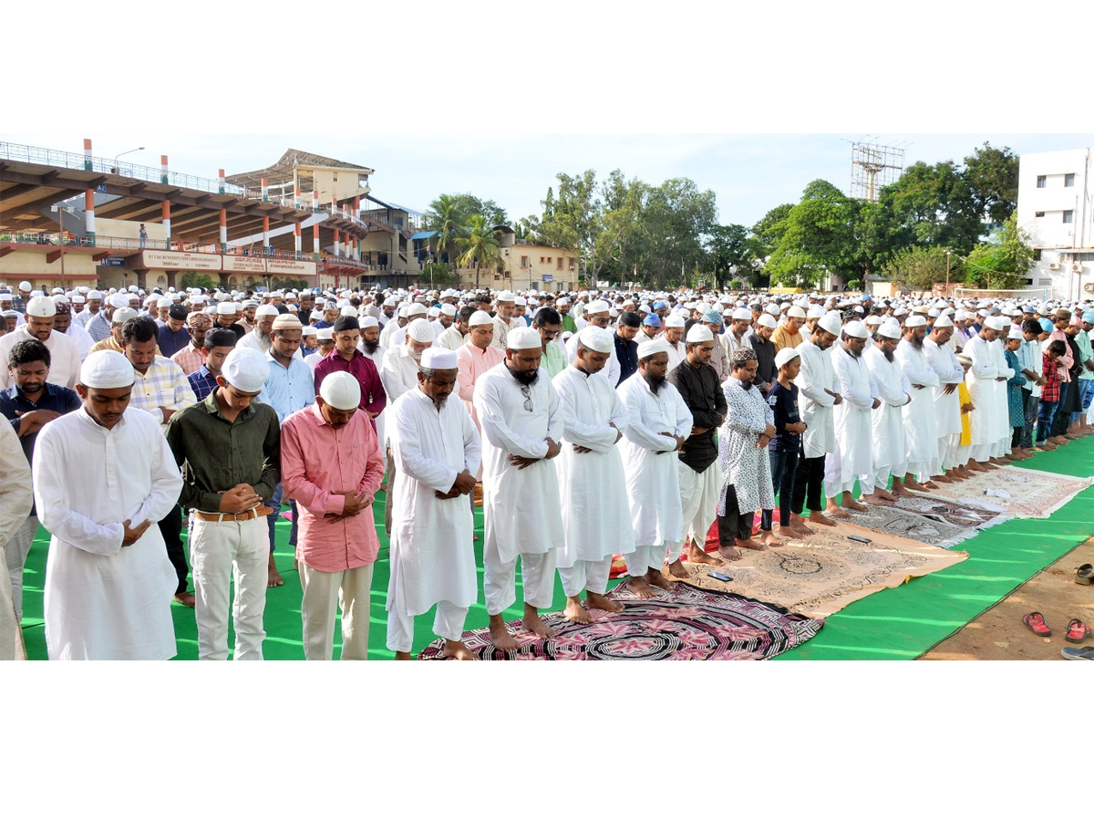 Bakrid Celebrations at Vijayawada Indira Gandhi Municipal Stadium Photos - Sakshi2