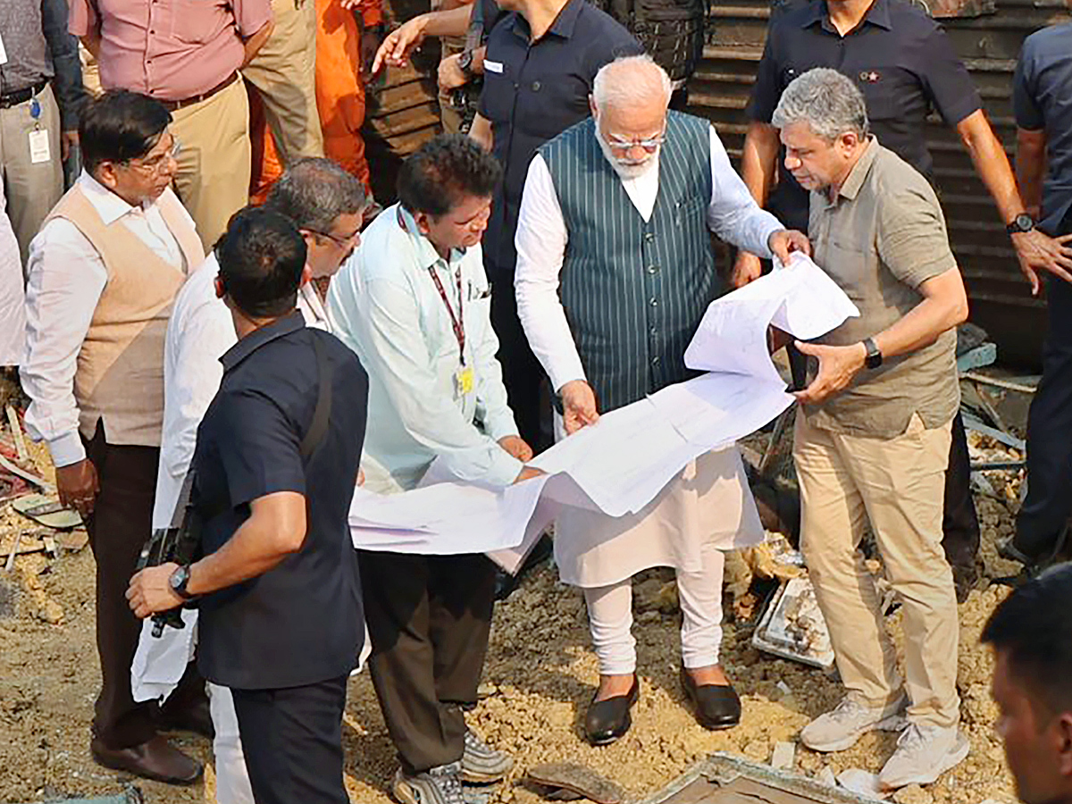 PM Modi arrives in Balasore to take stock of situation Photos - Sakshi3