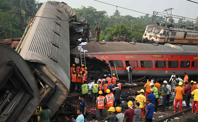 Odisha Coromandel Express Train Accident Photos - Sakshi8