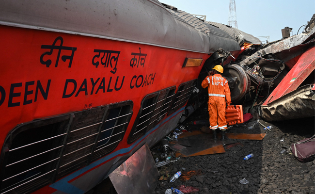 Odisha Coromandel Express Train Accident Photos - Sakshi23