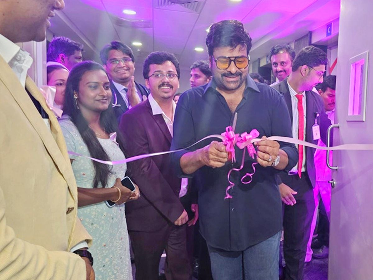 Chiranjeevi Inaugurate of STAR Cancer Centre At Nanakramguda Photos - Sakshi7