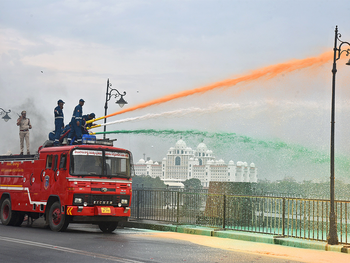 Telangana Suraksha Rally In Hydearabd - Sakshi12