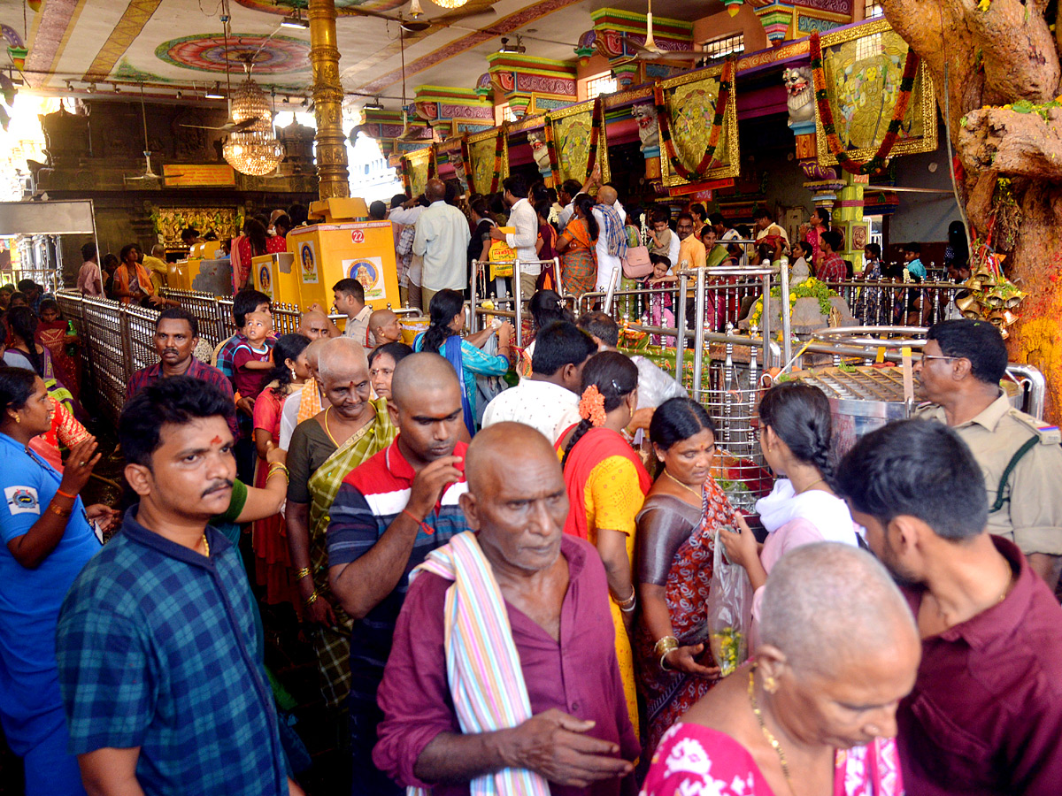 kanaka durga temple - Sakshi1