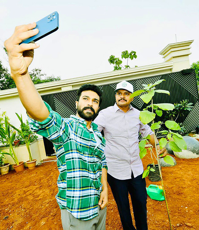 Celebrities Plants Tree Sapling On World Environment Day - Sakshi4