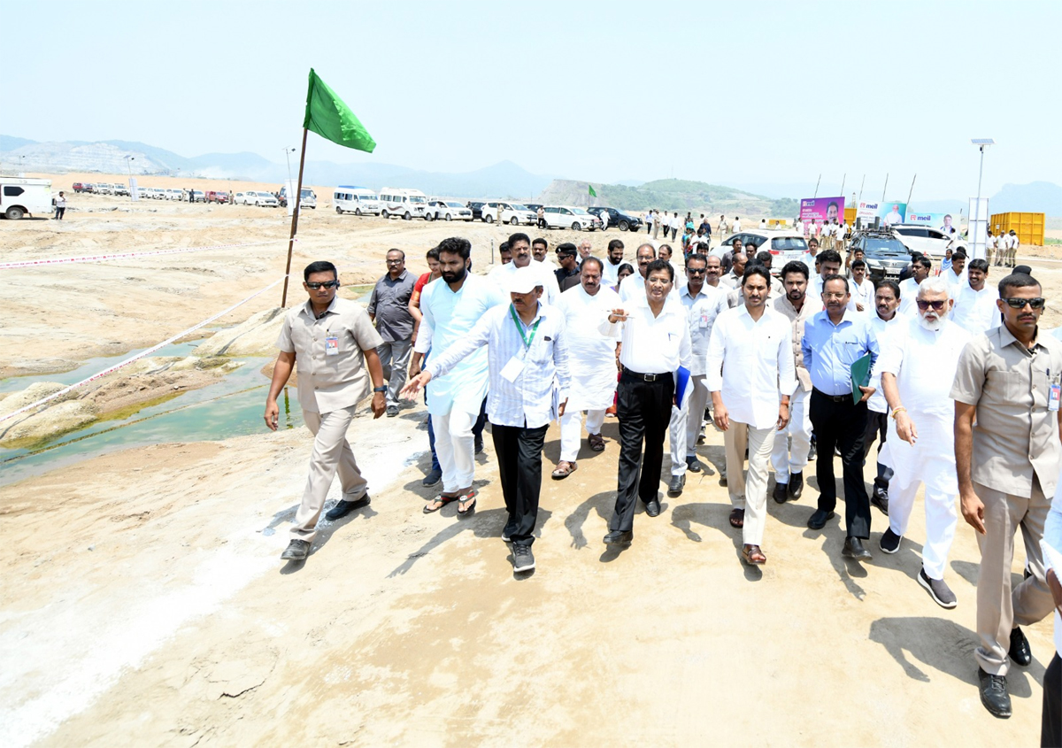 AP CM YS Jagan Inspects Polavaram Project Works - Sakshi8