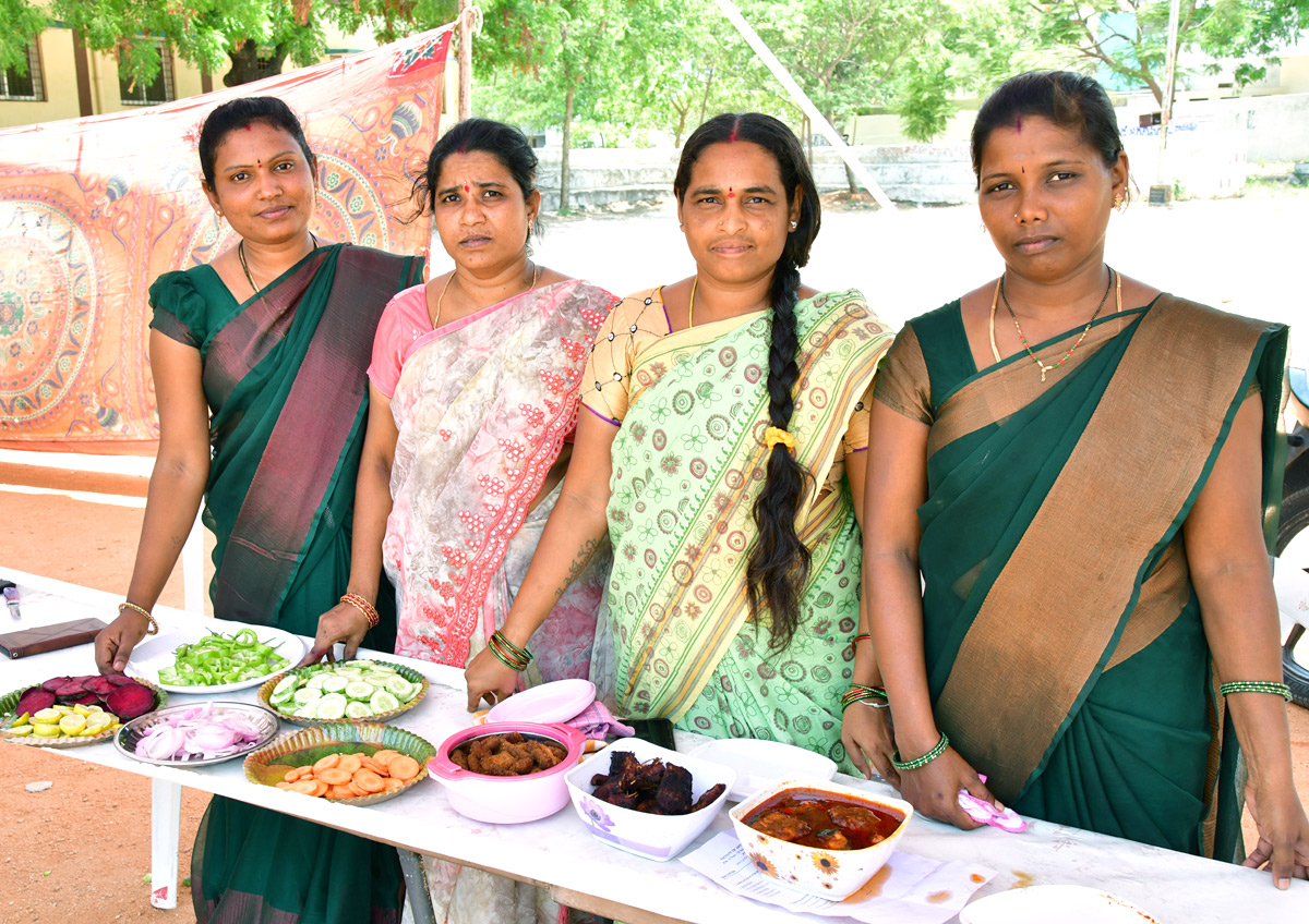 fish food festival in ntr stadium - Sakshi6