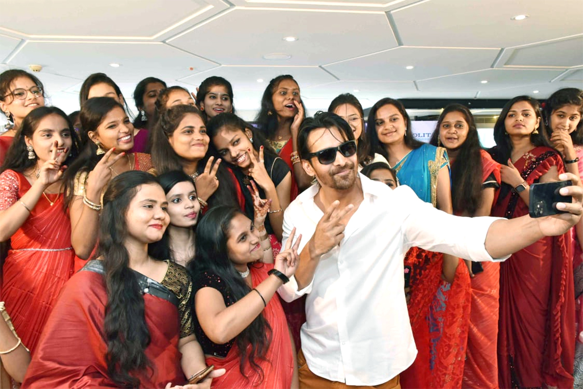 harshvardhan rane - Sakshi1