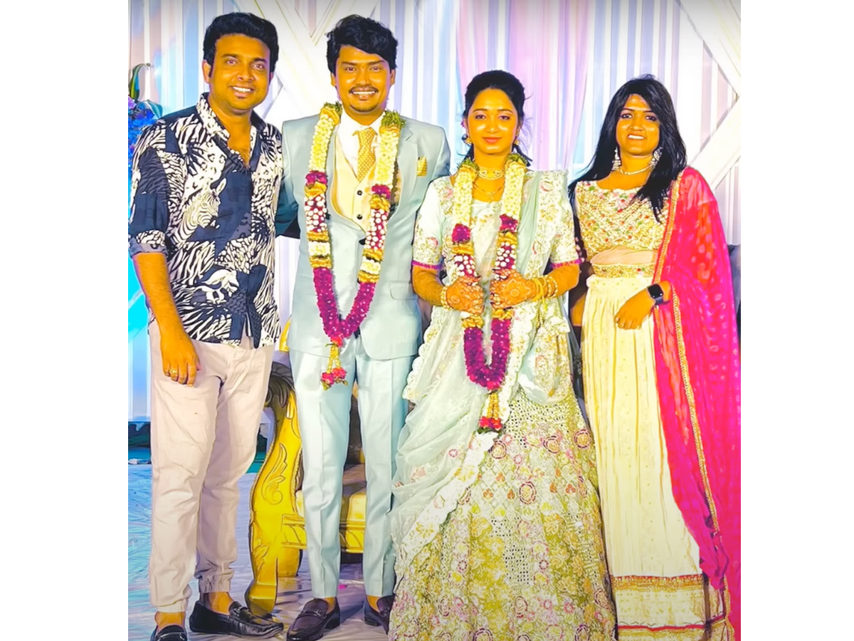 Jabardasth Kevvu Karthik got married Photos - Sakshi2