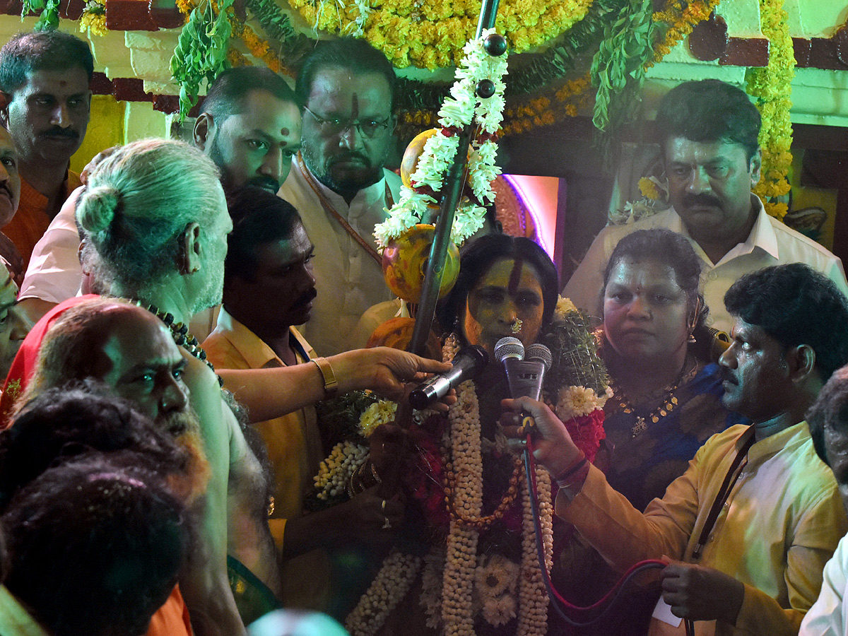 Ujjaini Mahankali Bonalu at Secunderabad PHotos - Sakshi4