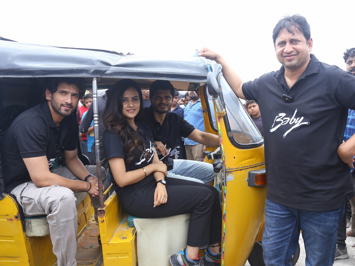 Huge Auto Activity With Baby Movie Team HD Photo Gallery - Sakshi2