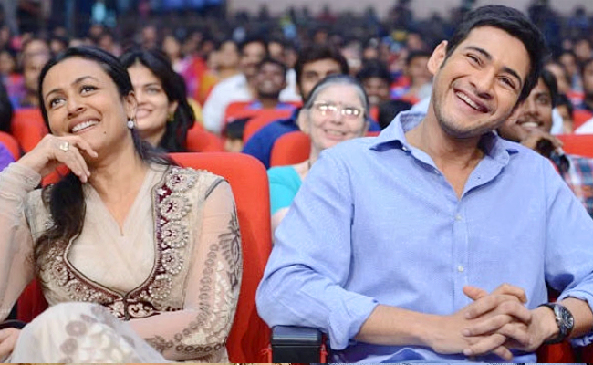 Mahesh Babu And Wife Namrata Marriage Photos - Sakshi10