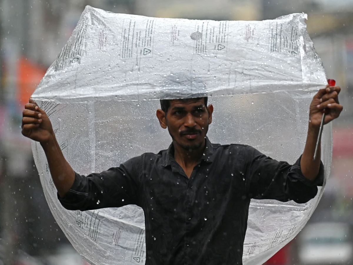 Heavy Rainfall Lashes Northern India Photo Gallery - Sakshi6