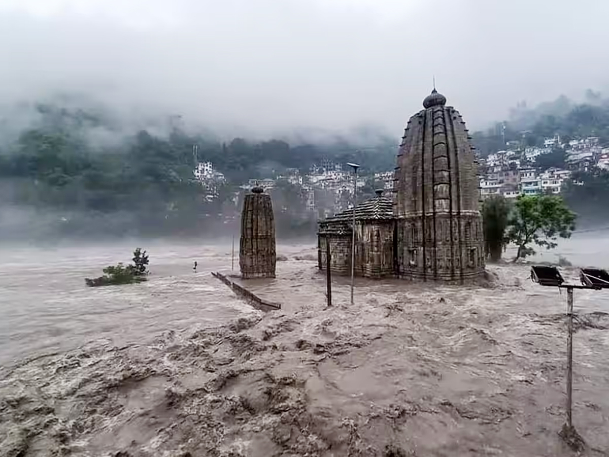 Heavy Rainfall Lashes Northern India Photo Gallery - Sakshi3