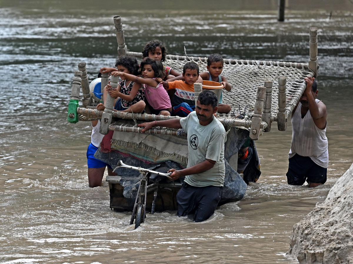 Yamuna Breaches Danger Level Waterlogging in Parts of Delhi Photos - Sakshi40