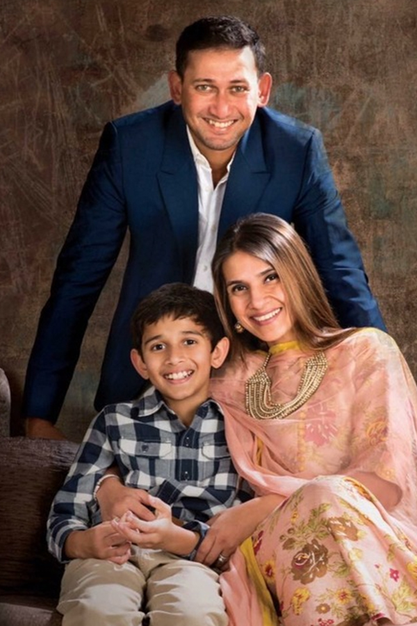 BCCI New Chief Selector Ajit Agarkar With Beautiful Wife Photo Gallery - Sakshi5