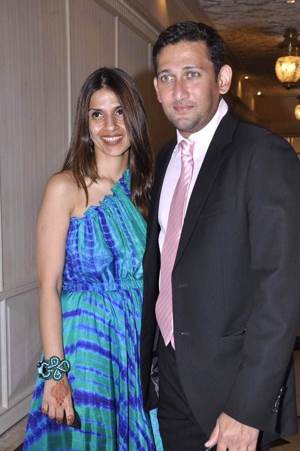 BCCI New Chief Selector Ajit Agarkar With Beautiful Wife Photo Gallery - Sakshi10