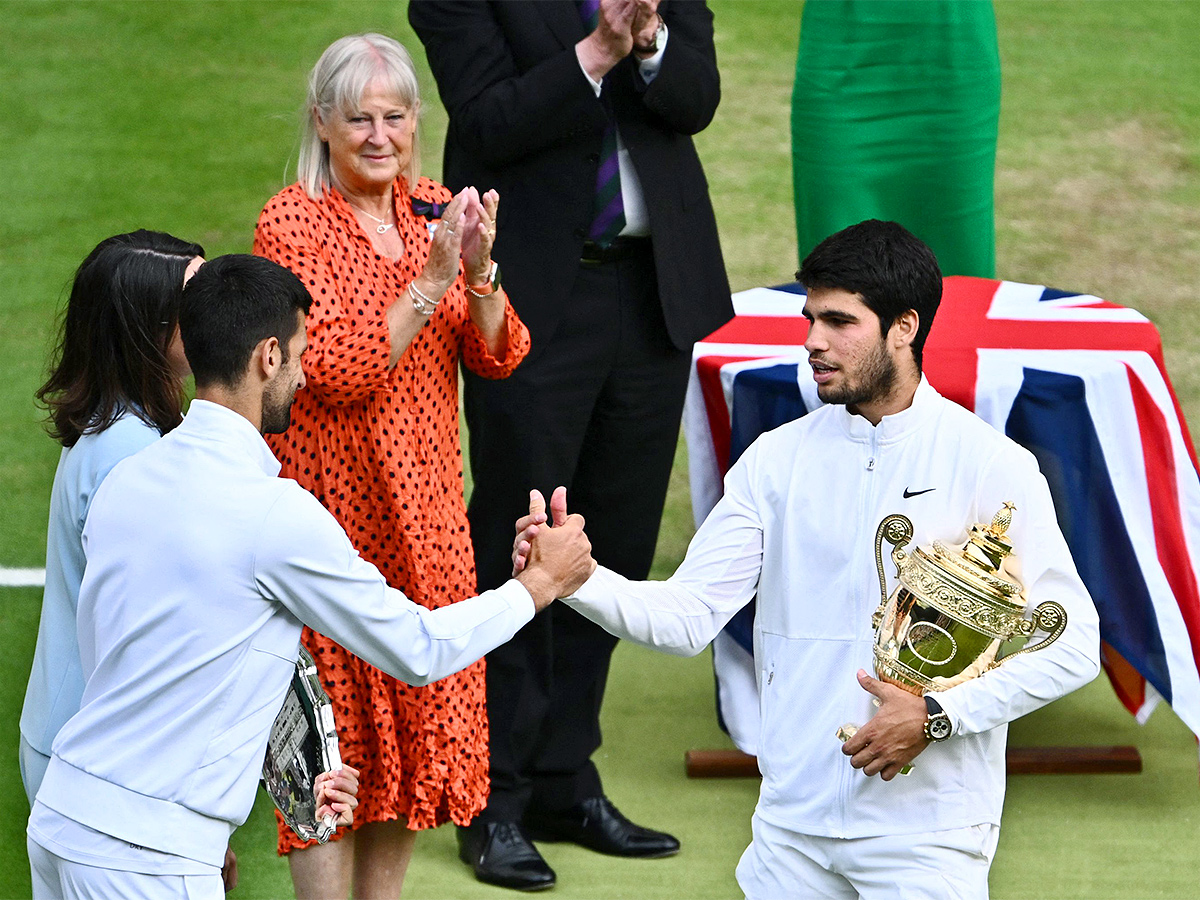 Wimbledon 2023: Carlos Alcaraz beats Novak Djokovic Photos - Sakshi12