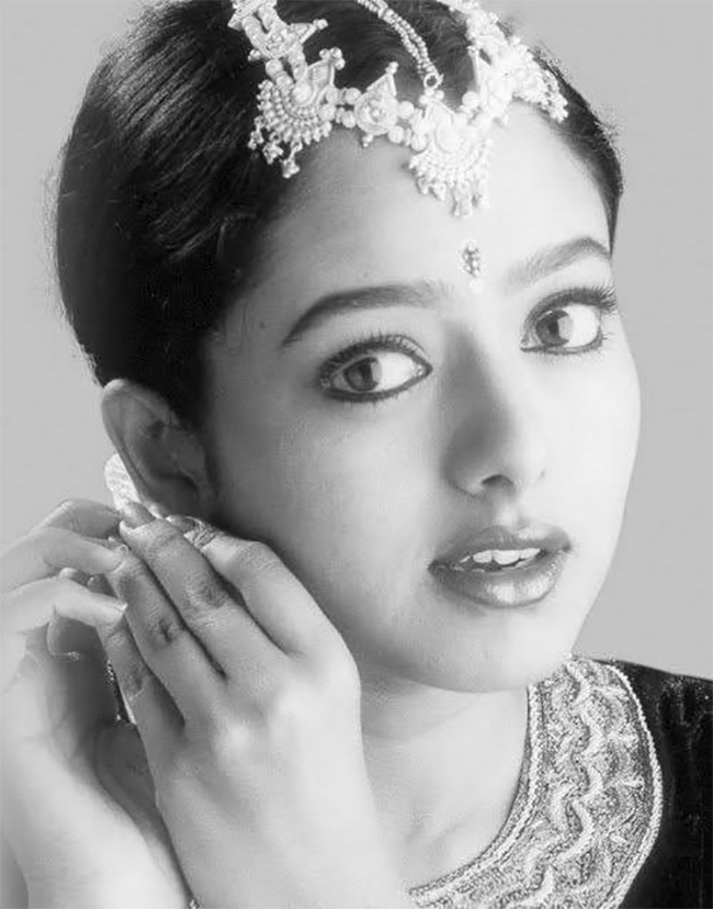 Actress Soundarya Birth Anniversary 2023 Rare Photos - Sakshi6