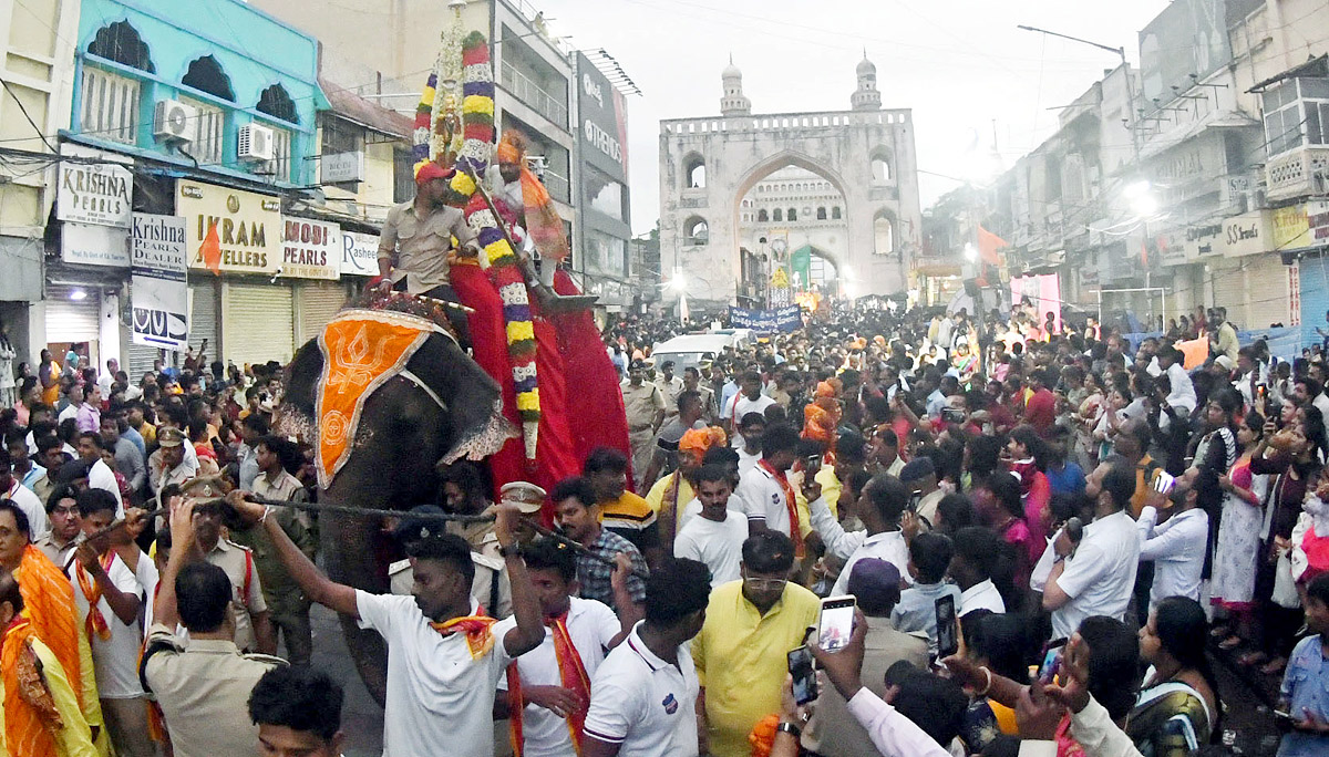 Old City Akkanna Madanna Temple Ghatam Procession 2023 Photos - Sakshi2