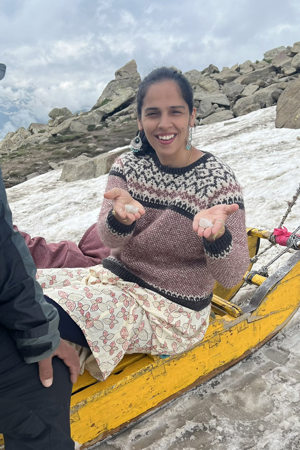 Indian Badminton Saina Nehwal On Kashmir Trip Photo Gallery - Sakshi14