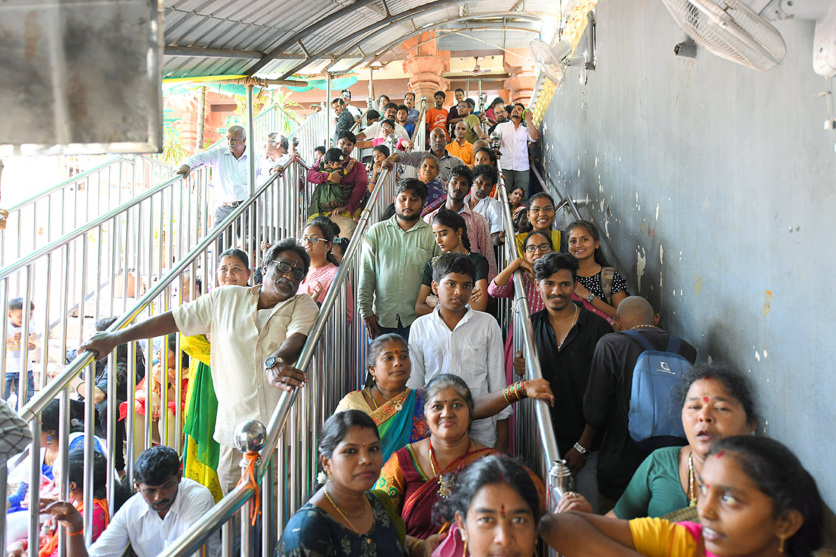 Shakambari Utsavalu Started in Vijayawada - Sakshi21