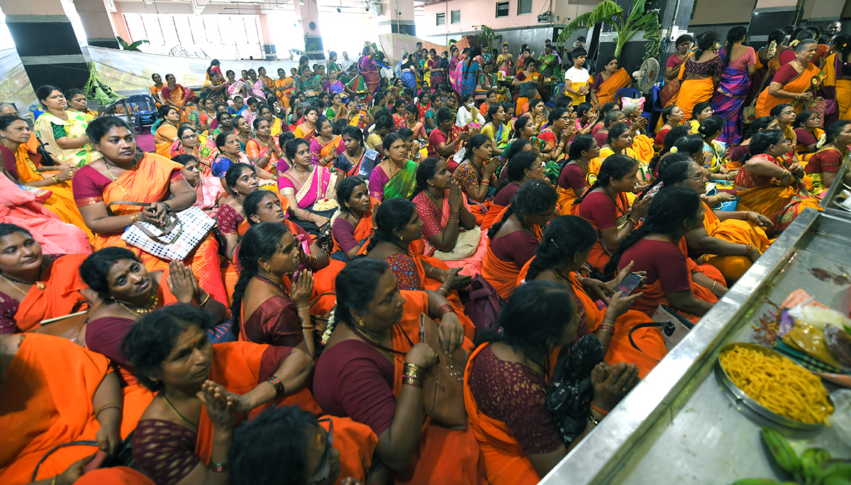 Shakambari Utsavalu Started in Vijayawada - Sakshi26