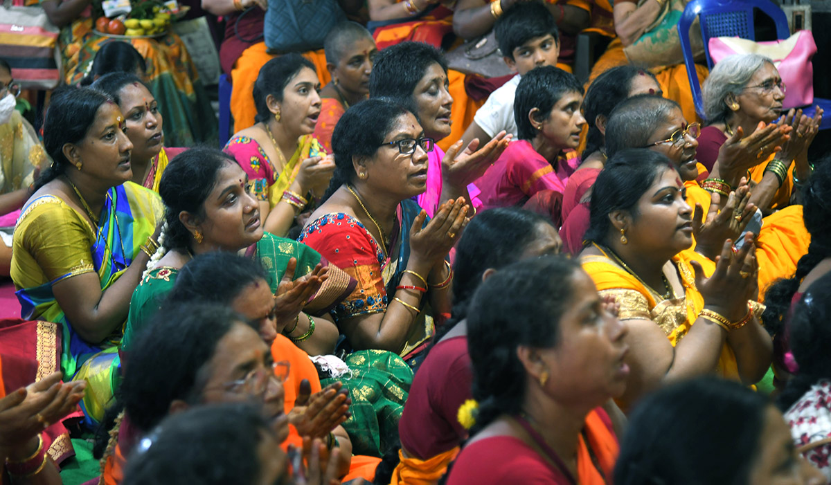 Shakambari Utsavalu Started in Vijayawada - Sakshi32