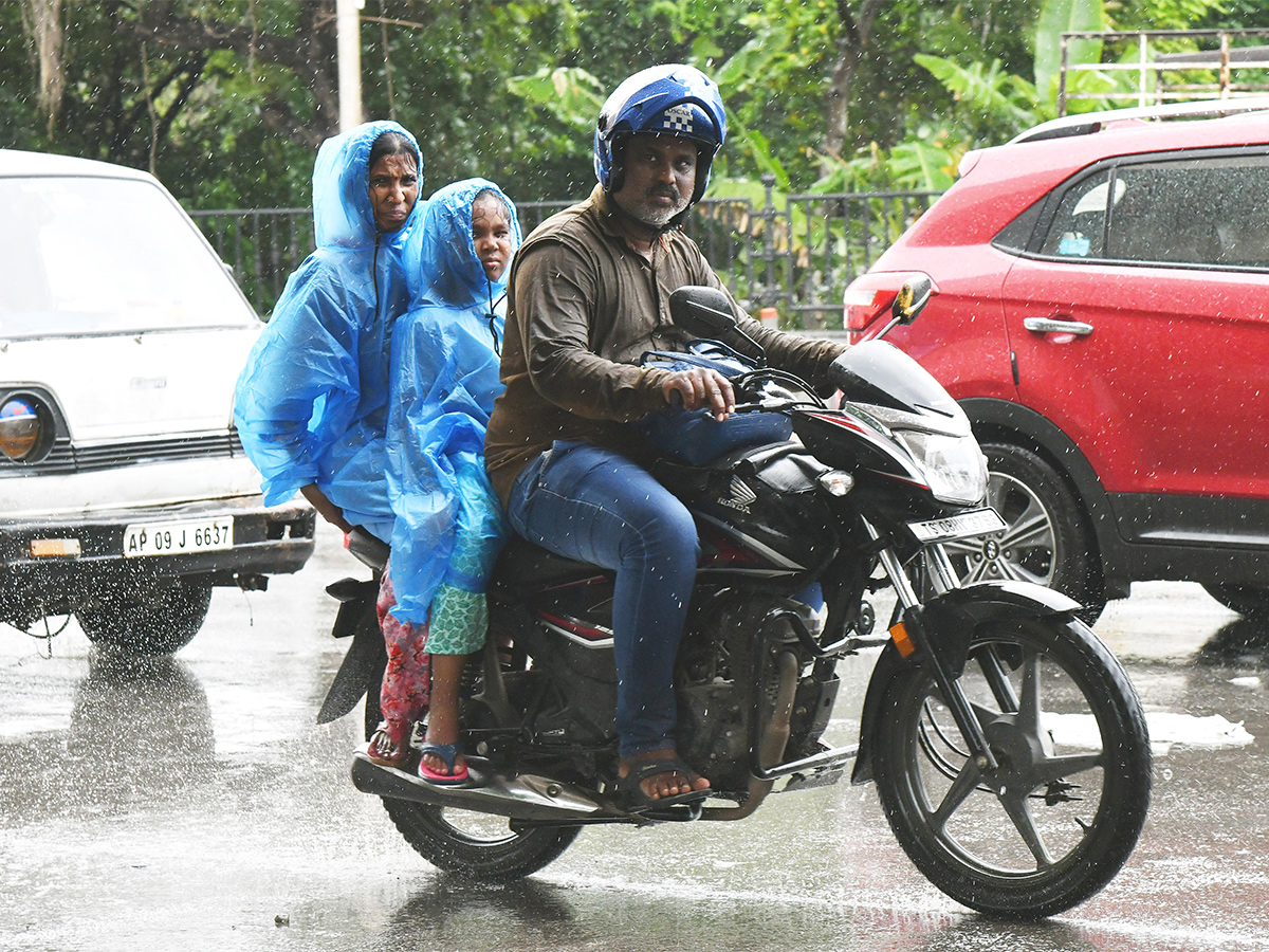 Rain in Hyderabad Pics - Sakshi12