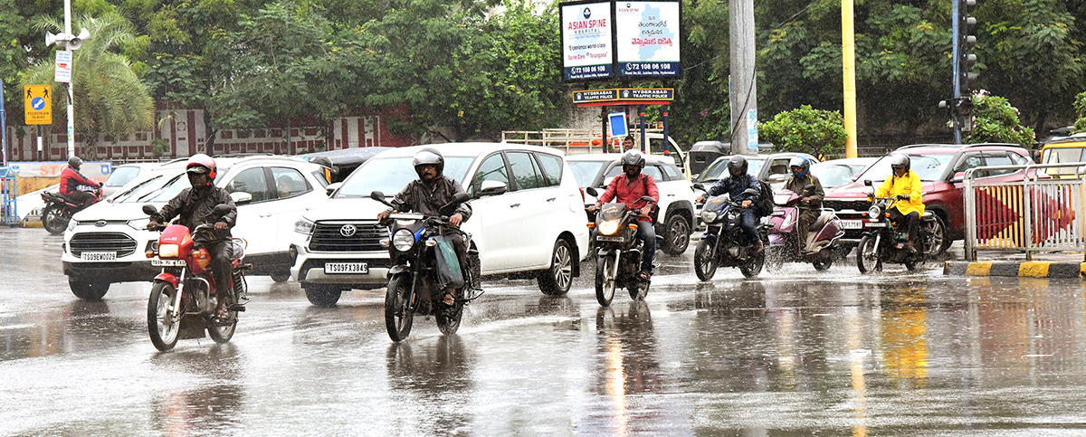 Rain in Hyderabad Pics - Sakshi13