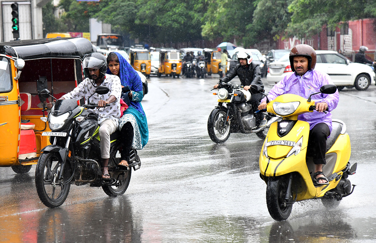 Rain in Hyderabad Pics - Sakshi2