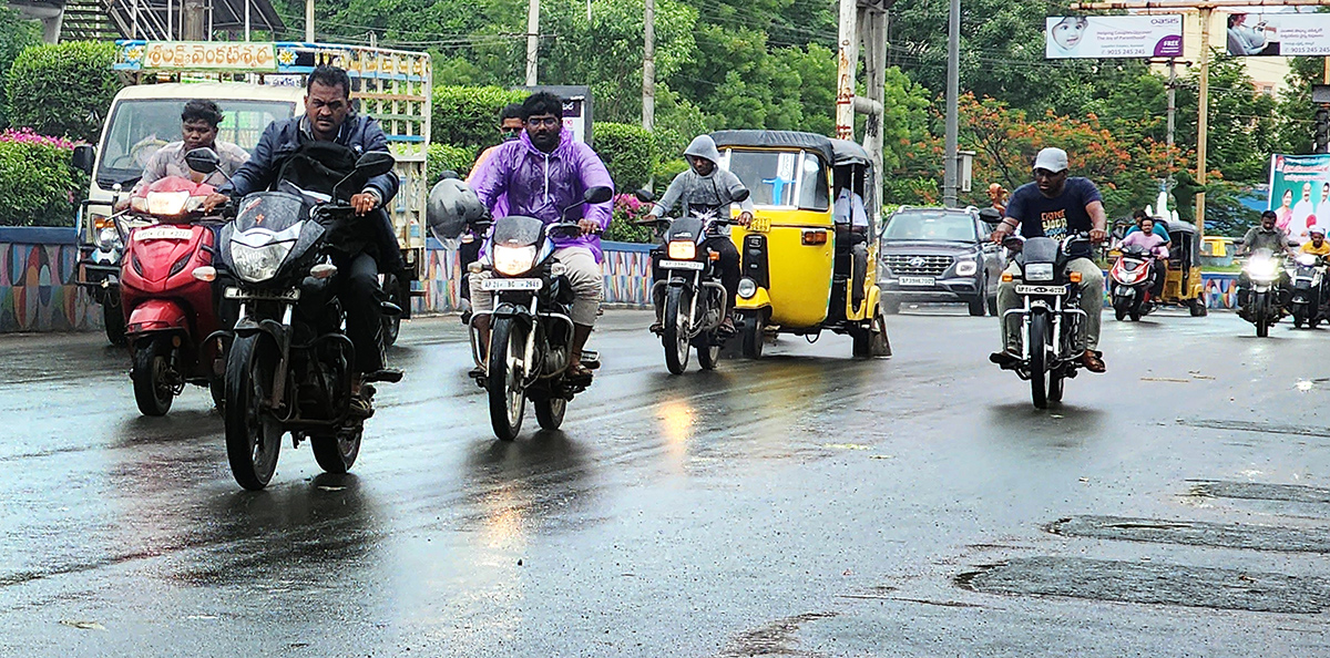 heavy rains in andhra pradesh pics - Sakshi22