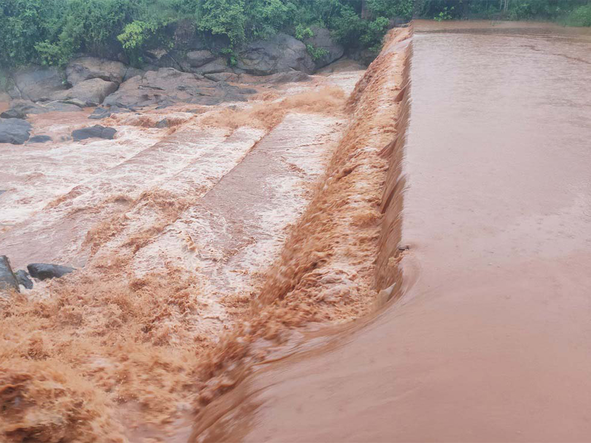 heavy rains in andhra pradesh pics - Sakshi9