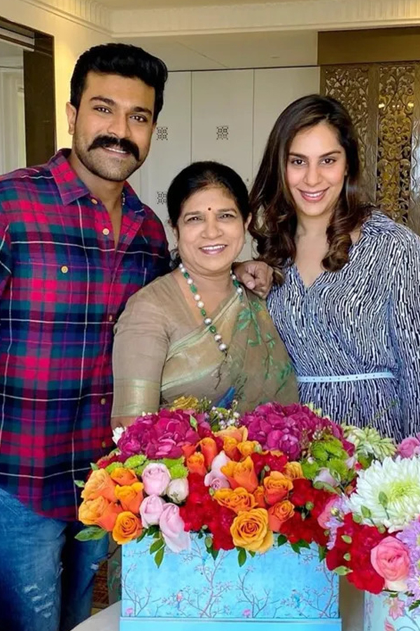 Upasana Konidela Birthday Special Childhood HD Photo Gallery - Sakshi24