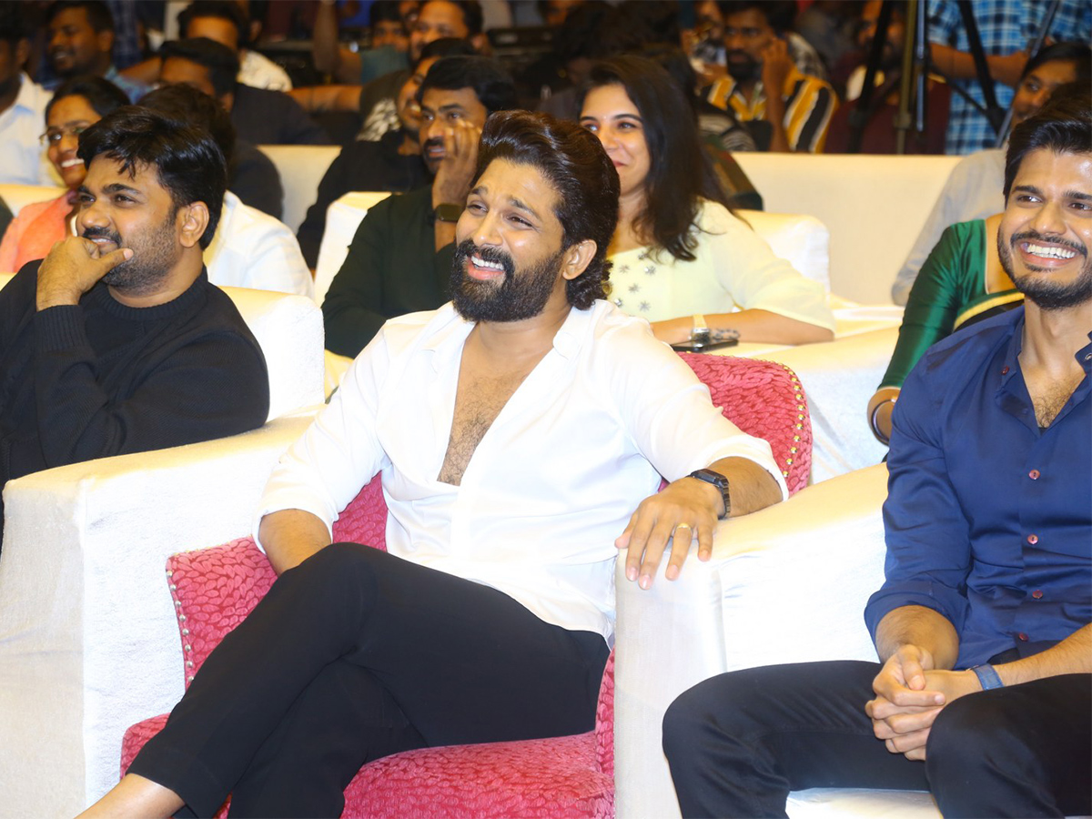 Baby Movie Thanks Meet With Allu Arjun As Chief Guest  - Sakshi12