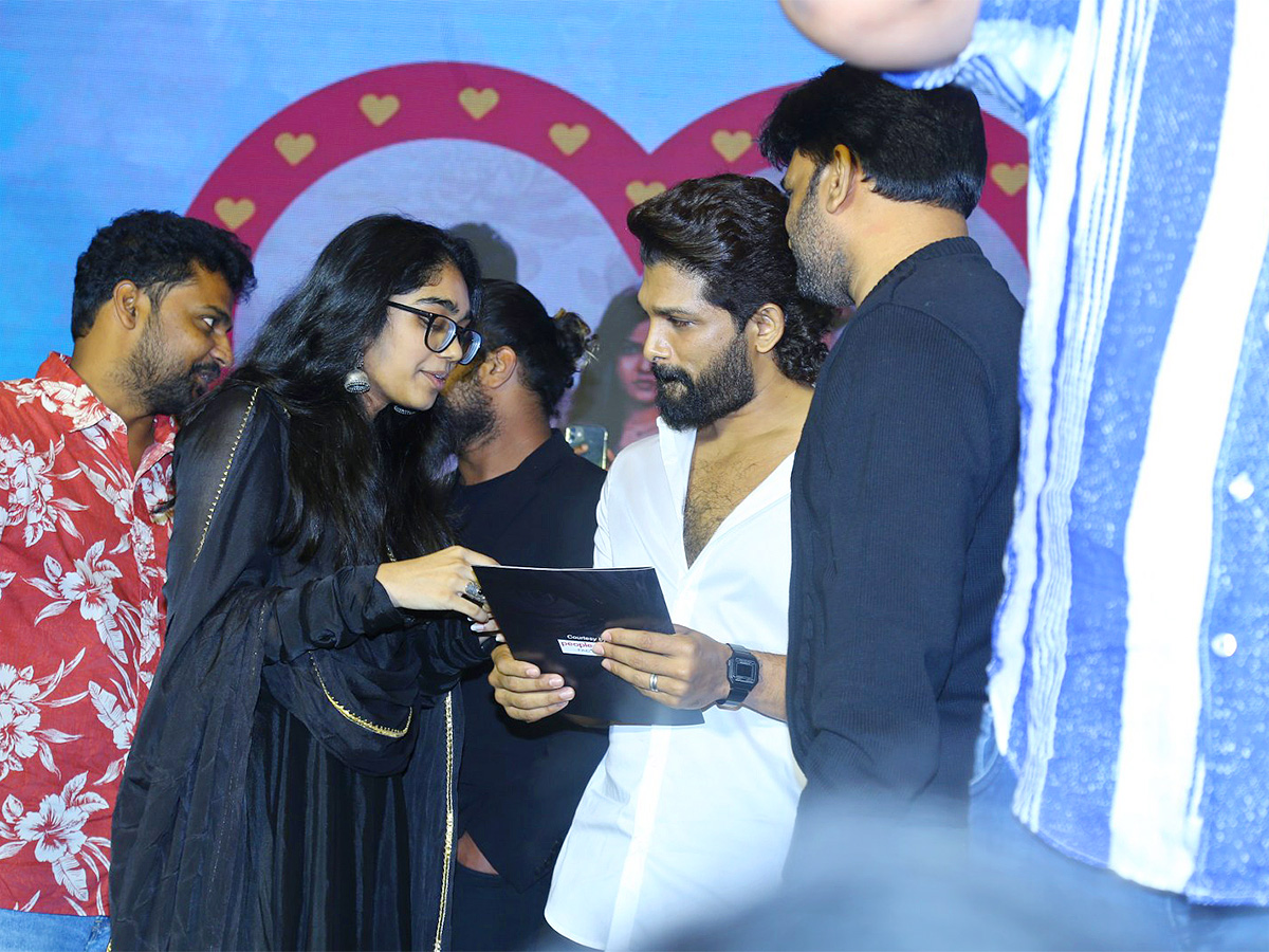 Baby Movie Thanks Meet With Allu Arjun As Chief Guest  - Sakshi20