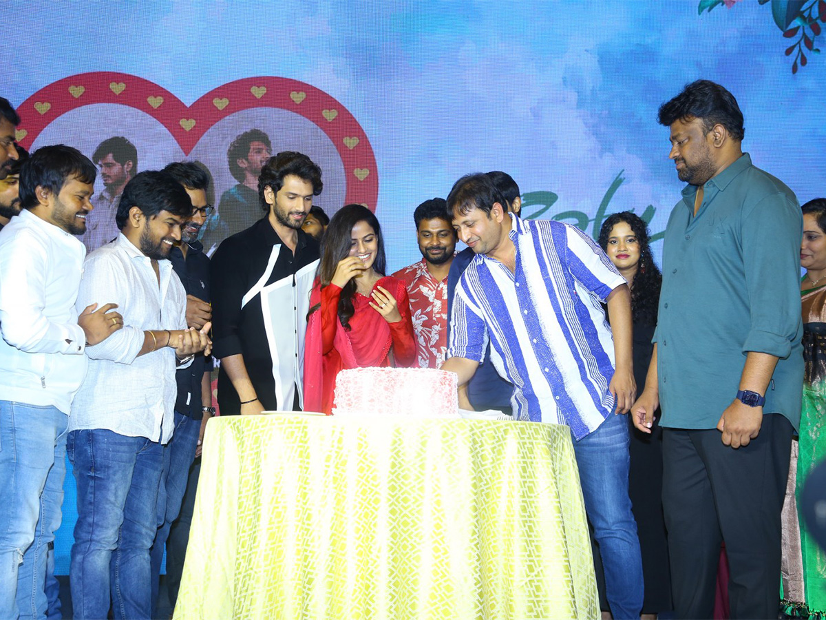 Baby Movie Thanks Meet With Allu Arjun As Chief Guest  - Sakshi29