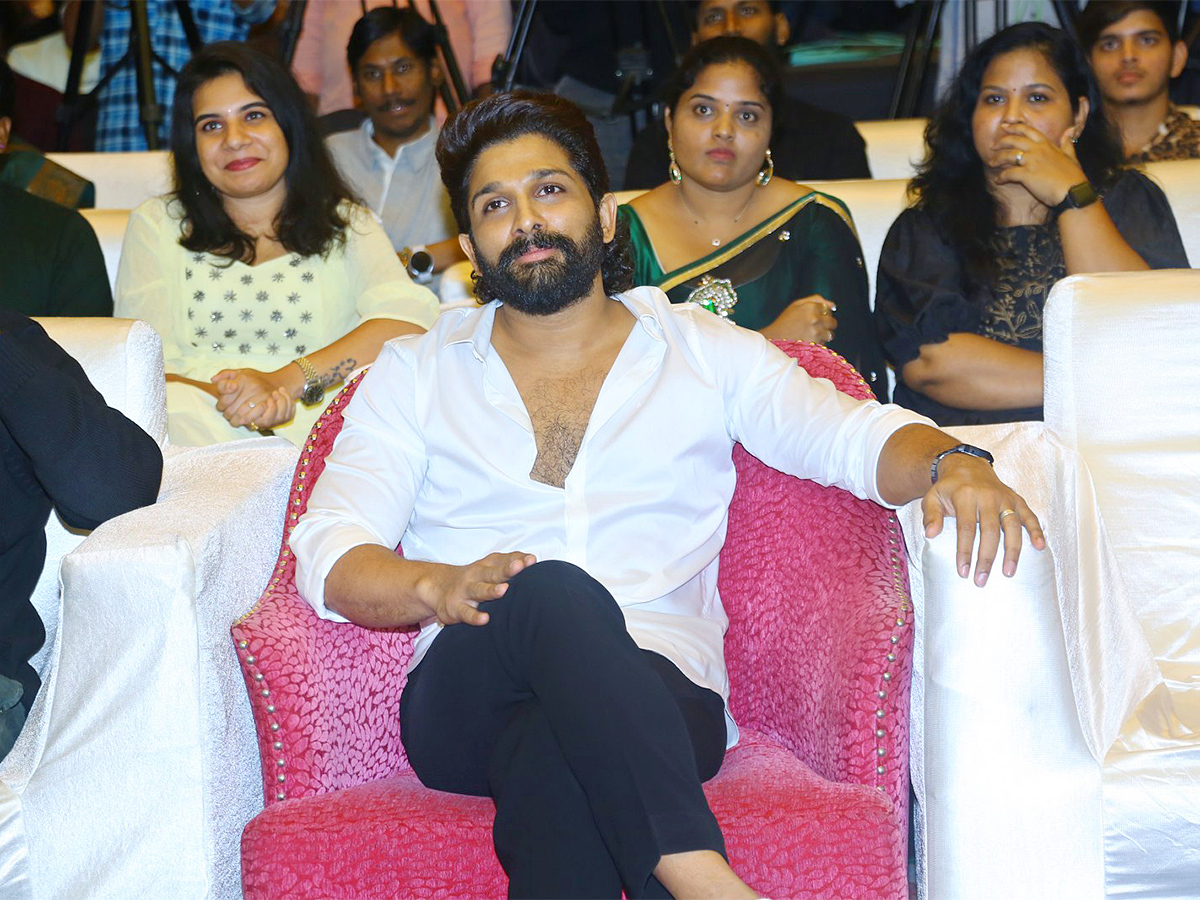 Baby Movie Thanks Meet With Allu Arjun As Chief Guest  - Sakshi9