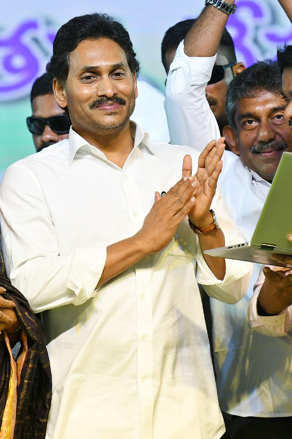 CM Jagan Venkatagiri Tour At Tirupati Photos - Sakshi7