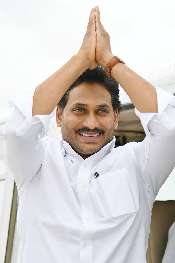 CM Jagan Venkatagiri Tour At Tirupati Photos - Sakshi8