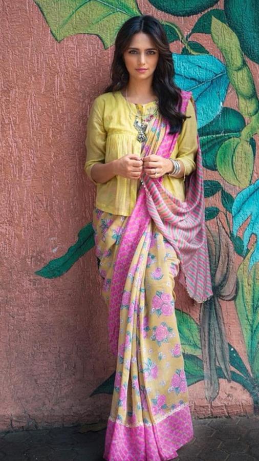 Saree For Office To Look Formal HD Photo Gallery - Sakshi3