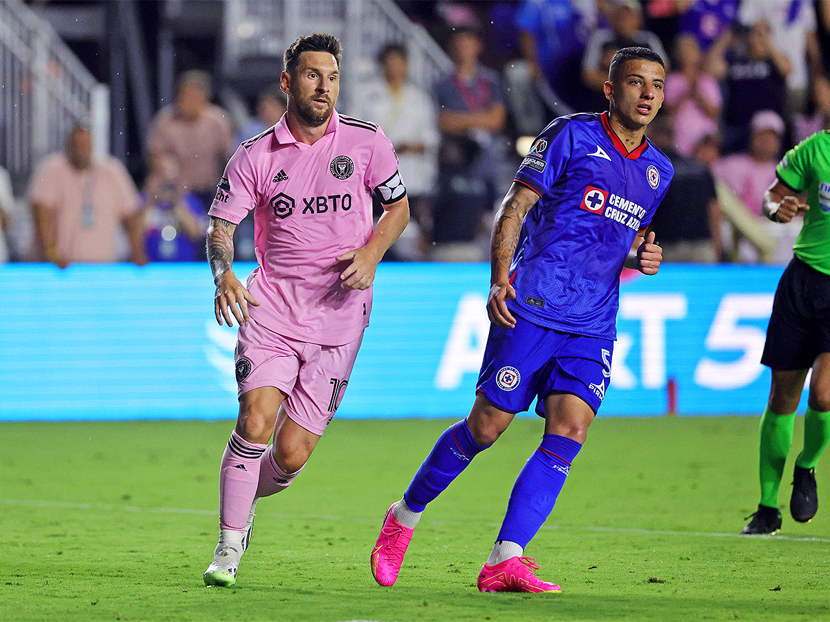 Lionel Messi Free Kick Goal In Debut Match For Inter Miami FC - Sakshi9