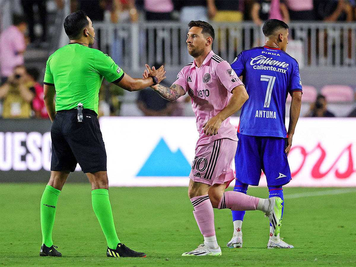 Lionel Messi Free Kick Goal In Debut Match For Inter Miami FC - Sakshi22