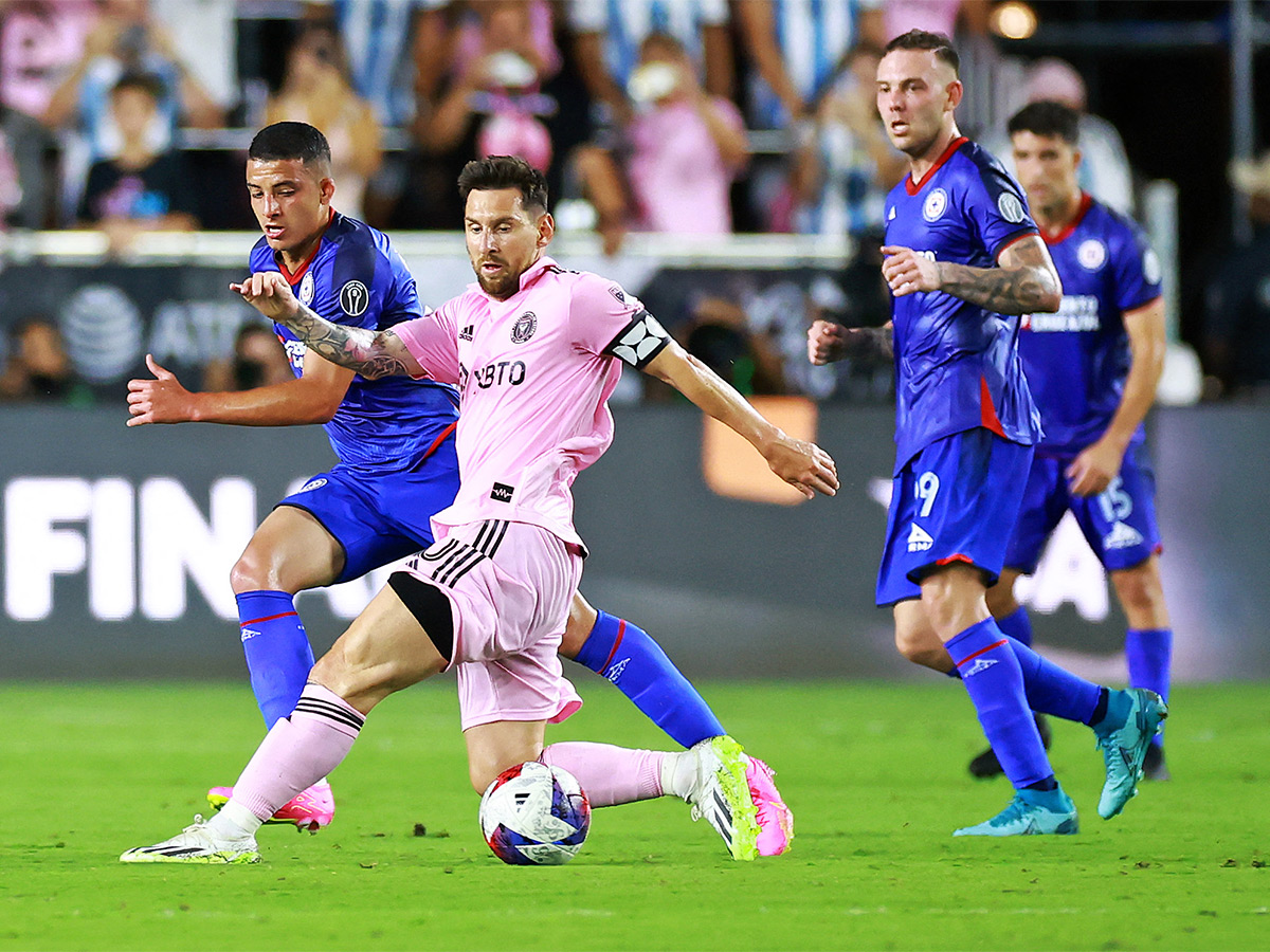 Lionel Messi Free Kick Goal In Debut Match For Inter Miami FC - Sakshi29