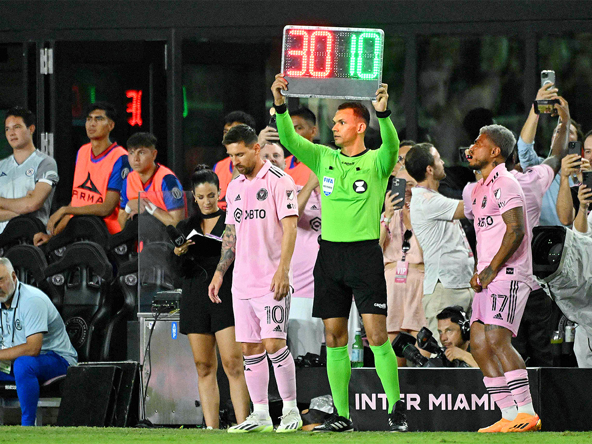 Lionel Messi Free Kick Goal In Debut Match For Inter Miami FC - Sakshi5