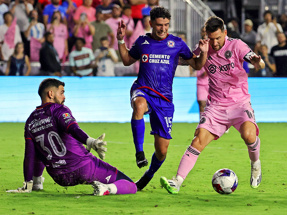 Lionel Messi Free Kick Goal In Debut Match For Inter Miami FC - Sakshi8